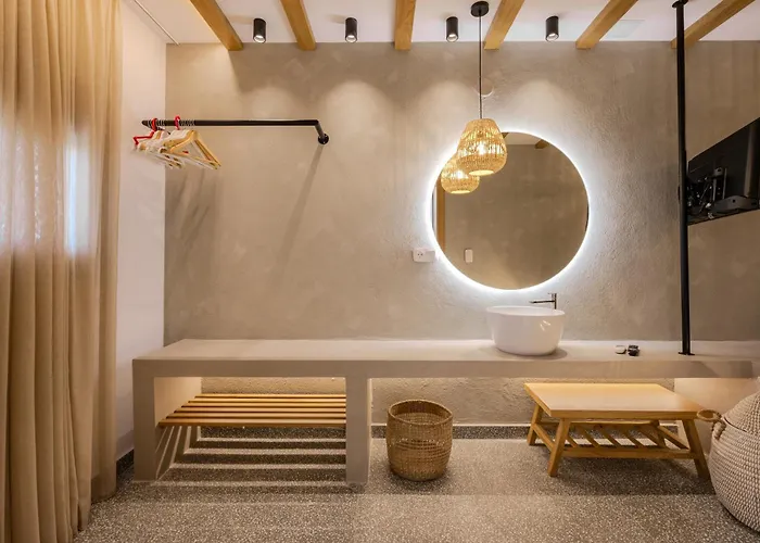 Hillside - Pnoe Thassos