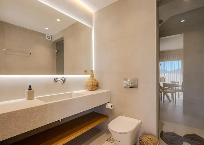 Hillside - Pnoe Thassos