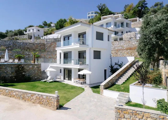 Hillside - Pnoe Villa *